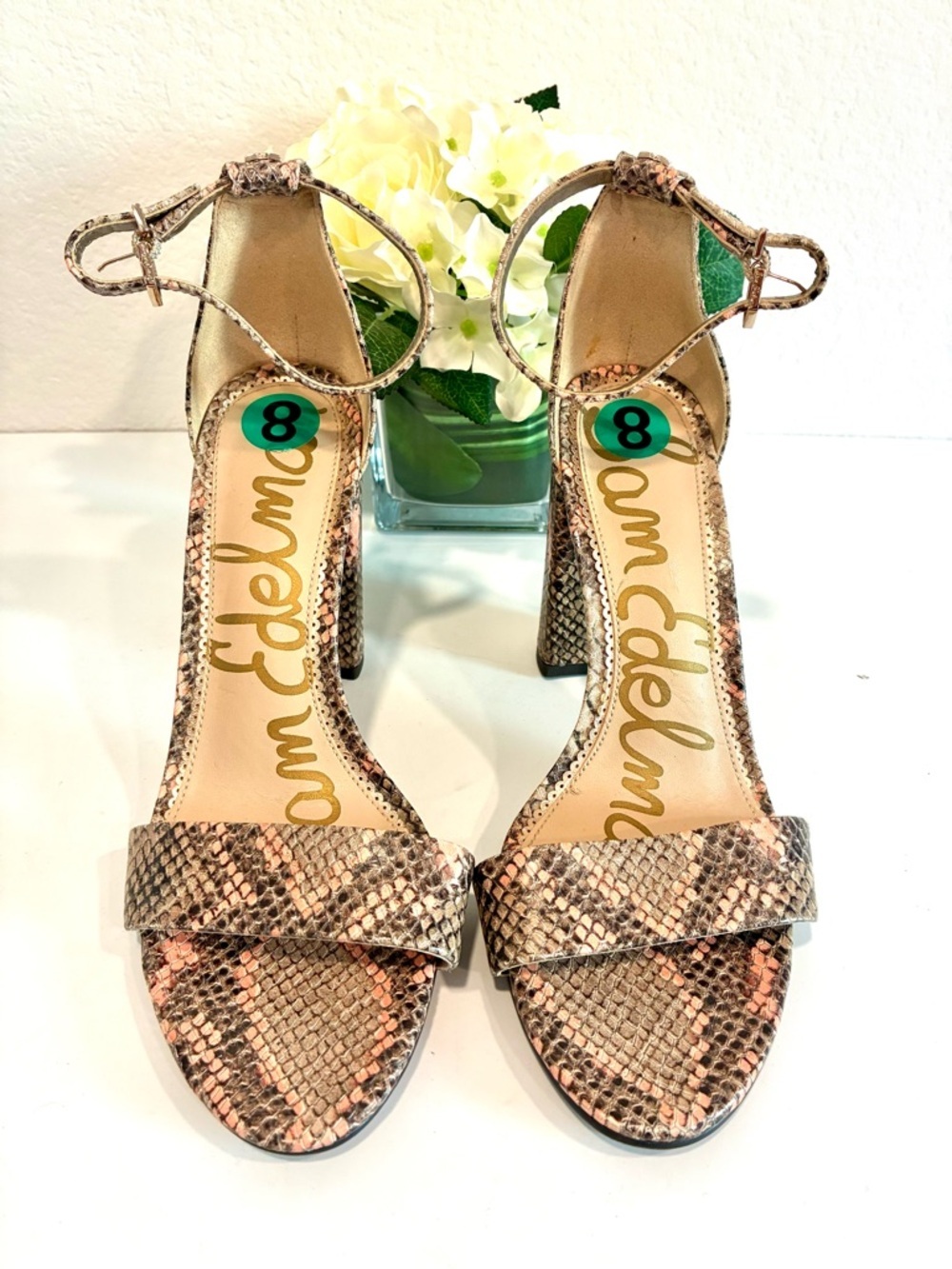 Preowned Sam Edelman Yaro leather heels size 8